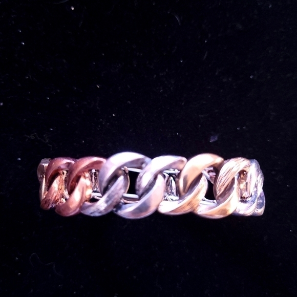 Chain Stretch Bracelet NWT - Picture 3 of 3